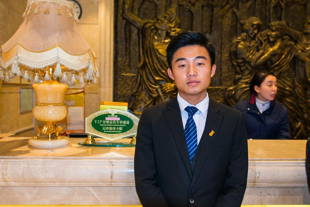 Vienna International Hotel - Expo Branch Shanghai Eksteriør billede