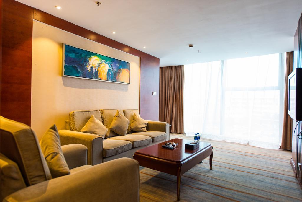Vienna International Hotel - Expo Branch Shanghai Eksteriør billede