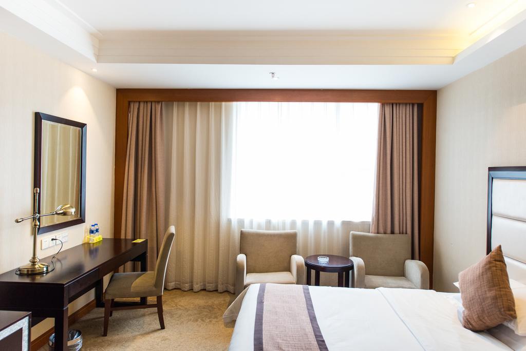 Vienna International Hotel - Expo Branch Shanghai Eksteriør billede