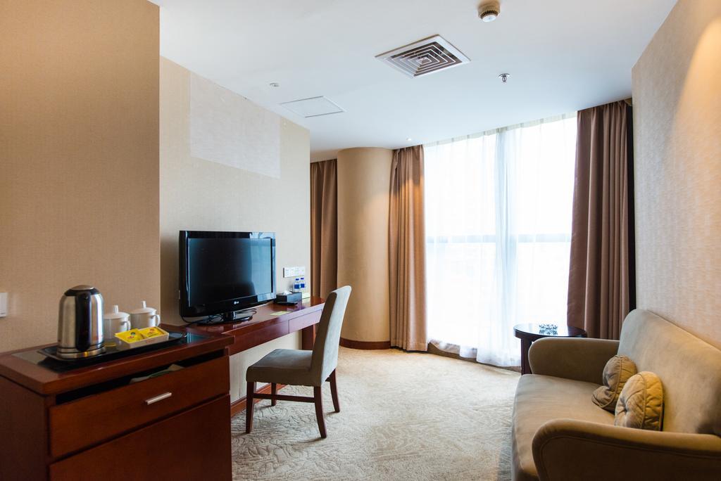 Vienna International Hotel - Expo Branch Shanghai Eksteriør billede