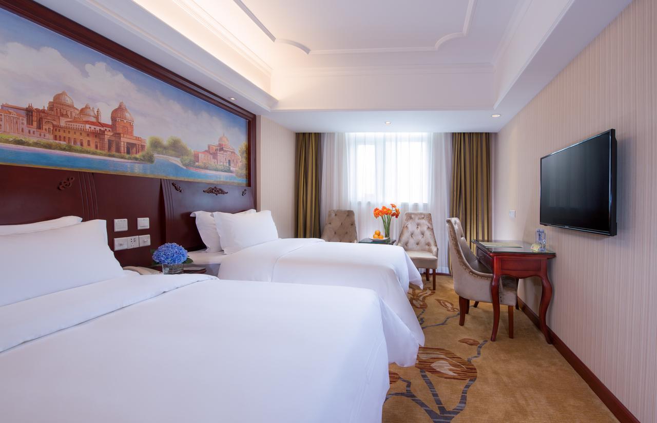 Vienna International Hotel - Expo Branch Shanghai Eksteriør billede